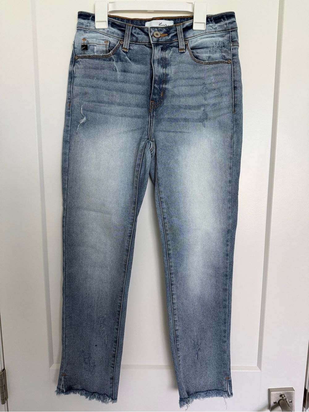 Kensie Light Blue Cropped Ankle Jeans